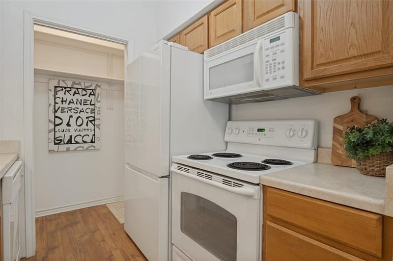 1300 Cantor Drive # 130, Arlington TX 76011 - Photo 8