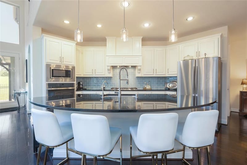 8320 Lindsay Gardens, The Colony TX 75056 - Photo 6