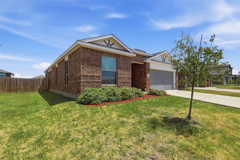 1934 Wooley Way, Seagoville TX 75159 - Photo 2