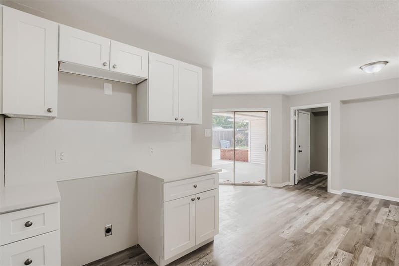 6225 Berryhill Street, Dallas TX 75231 - Photo 9