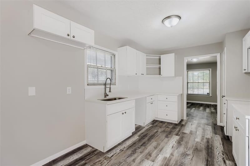 6225 Berryhill Street, Dallas TX 75231 - Photo 11