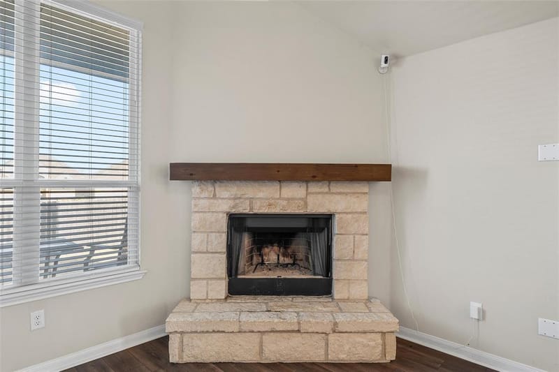 3125 Risinger Road, Waco TX 76655 - Photo 9