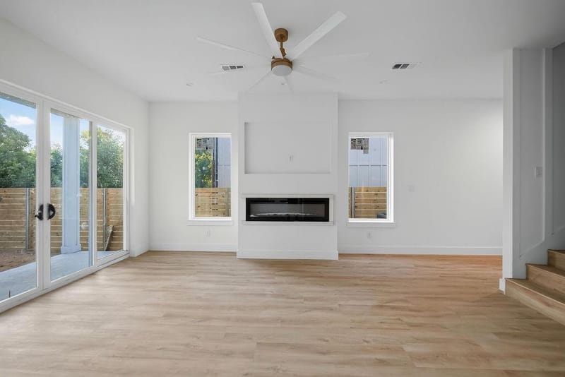 345 Bonnie View Road, Dallas TX 75203 - Photo 8