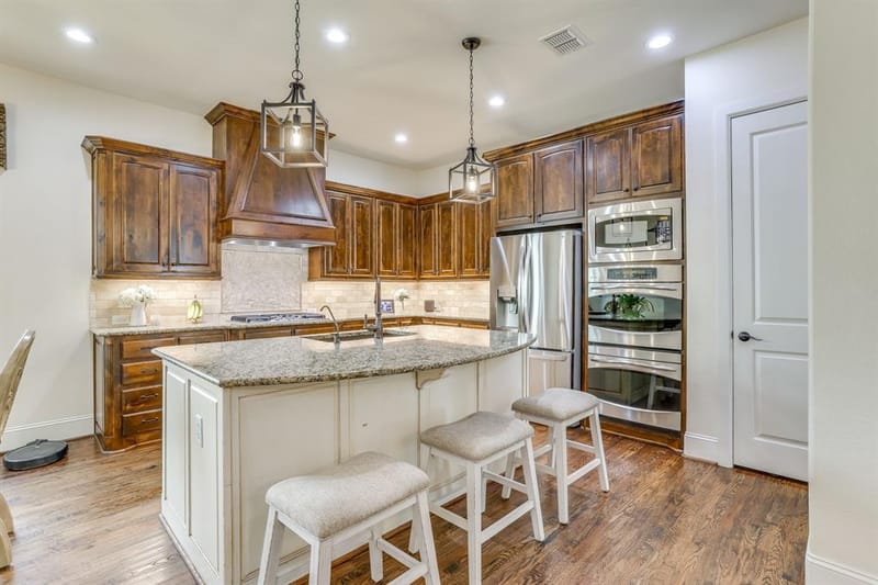 2016 Torin Street, Lewisville TX 75056 - Photo 11