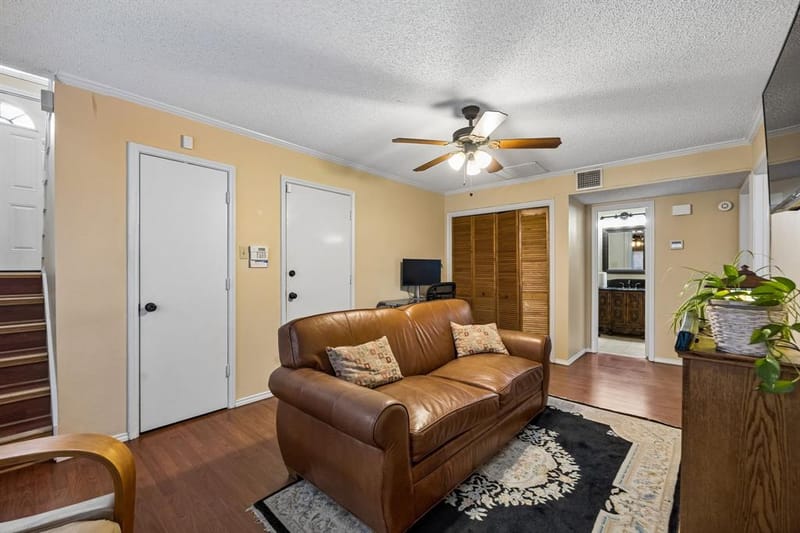 707 Meadowcreek Court, Garland TX 75043 - Photo 26