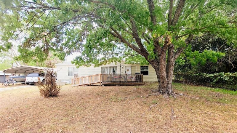 303 Caballo Way, Chico TX 76431