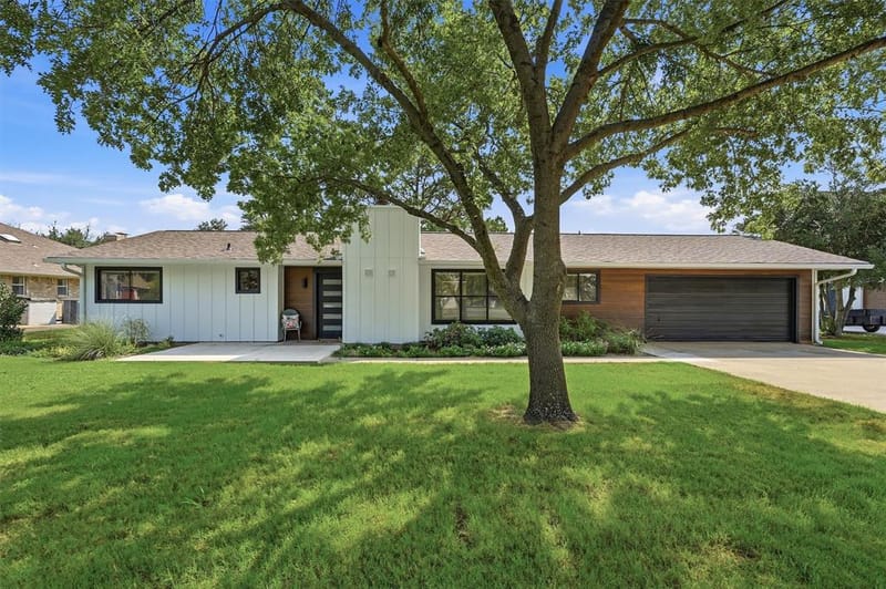 722 Kiowa Drive W, Lake Kiowa TX 76240