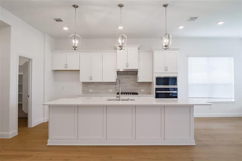 2052 Valencia Drive, Little Elm TX 75068 - Photo 4