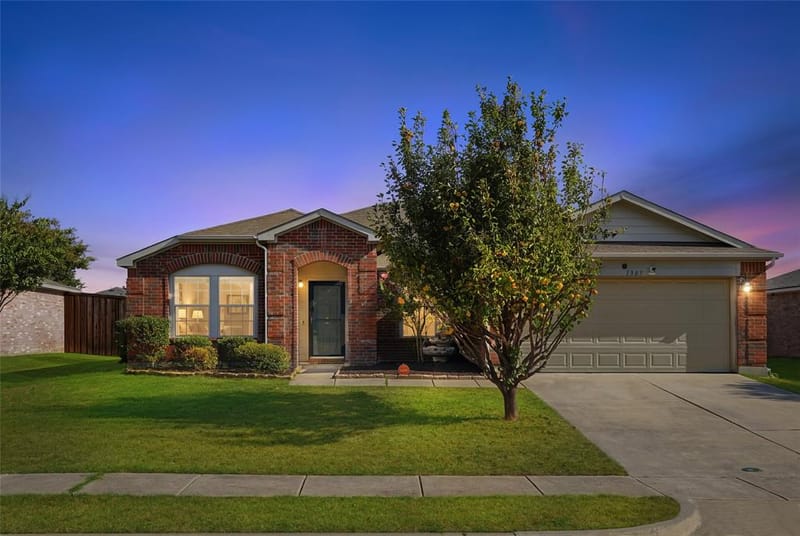 1307 Eagles Nest Trail, Krum TX 76249