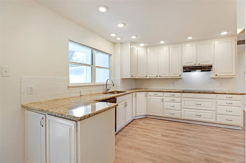 2903 E Mitchell Street, Arlington TX 76010 - Photo 17