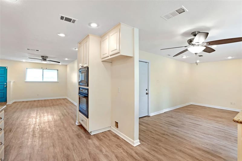 2903 E Mitchell Street, Arlington TX 76010 - Photo 14