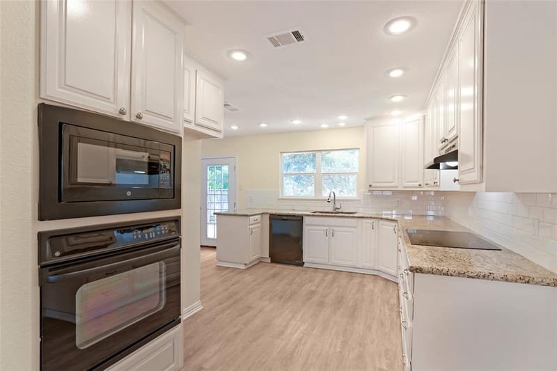 2903 E Mitchell Street, Arlington TX 76010 - Photo 25