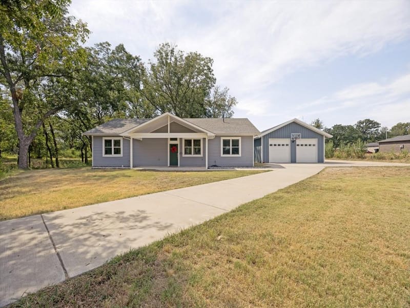 2530 Flora Lane, Denison TX 75020 - Photo 34