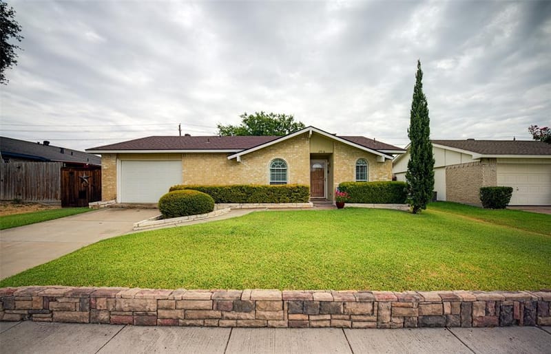 2916 Lockwood Drive, Carrollton TX 75007 - Photo 32