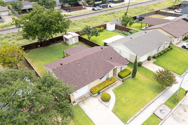 2916 Lockwood Drive, Carrollton TX 75007 - Photo 25