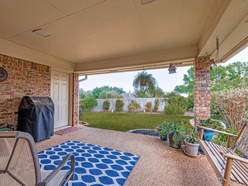 2213 Ridgewood, Bedford TX 76021 - Photo 32
