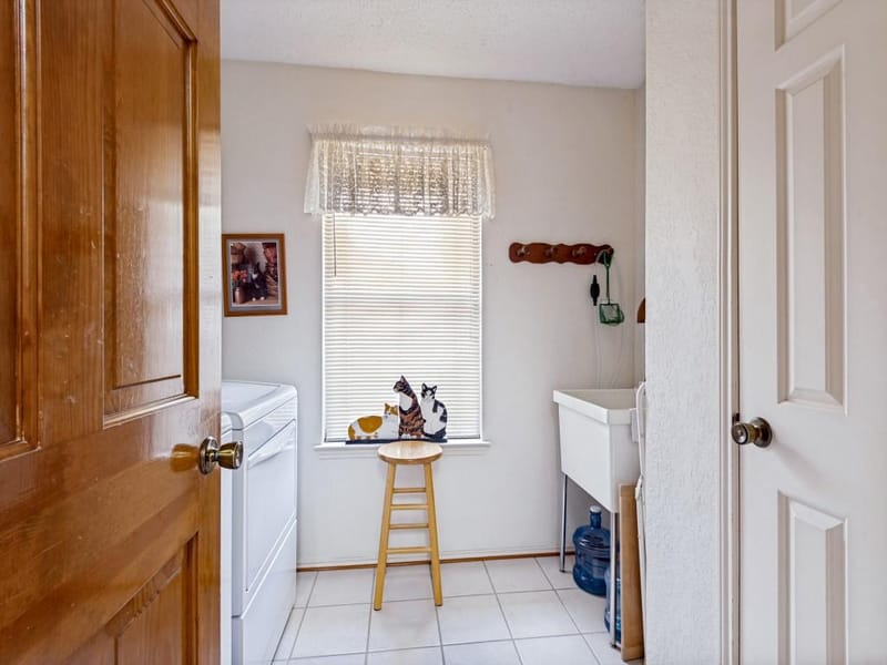 2213 Ridgewood, Bedford TX 76021 - Photo 19
