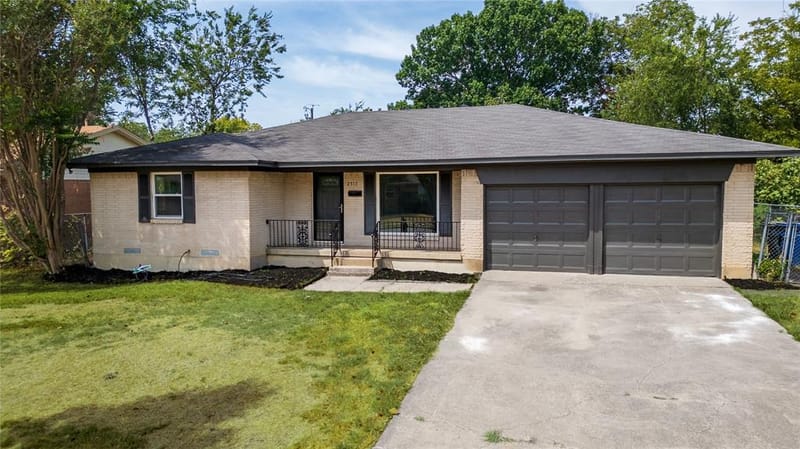 2517 Livenshire Drive, Garland TX 75041