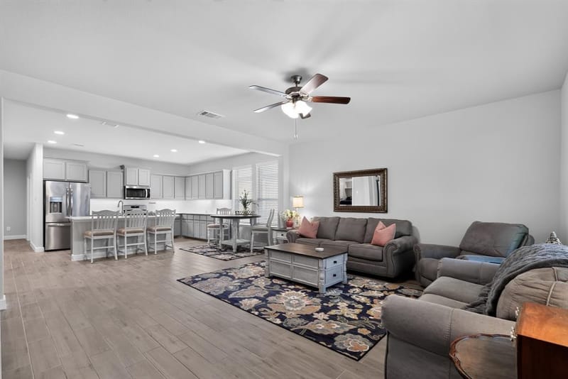 400 Dunmore Drive, Fort Worth TX 76052 - Photo 6