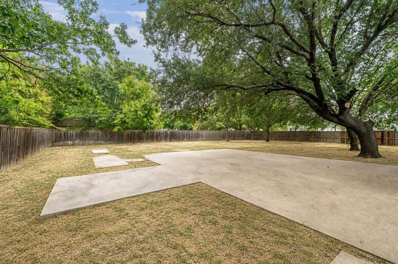 227 N Hopson Street, Van Alstyne TX 75495 - Photo 30