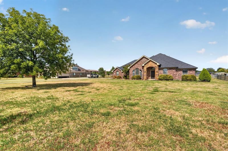 10231 Bantry Lane, Forney TX 75126 - Photo 3