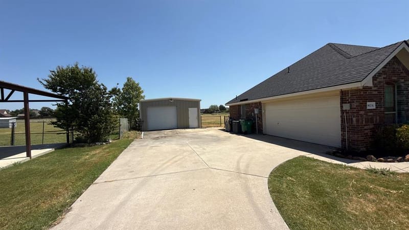 10231 Bantry Lane, Forney TX 75126 - Photo 32