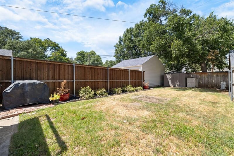 3208 W Biddison Street, Fort Worth TX 76109 - Photo 32