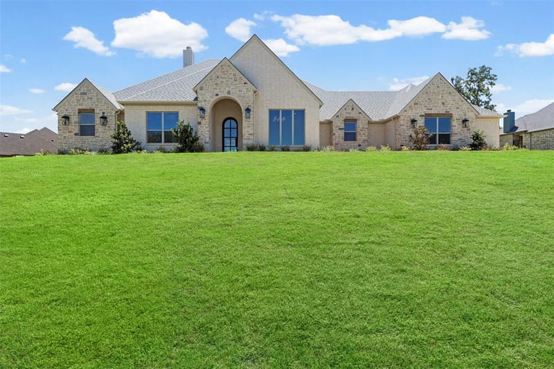 1656 Private Access 60200, Burleson TX 76028