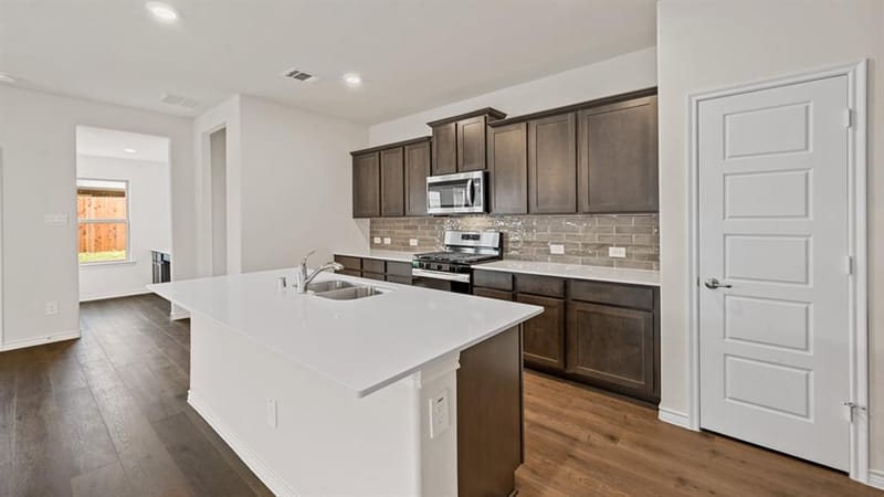 402 Carthage Street, Caddo Mills TX 75135 - Photo 10