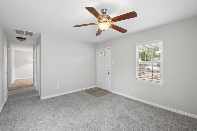 117 Tarrant Drive, Euless TX 76039 - Photo 6