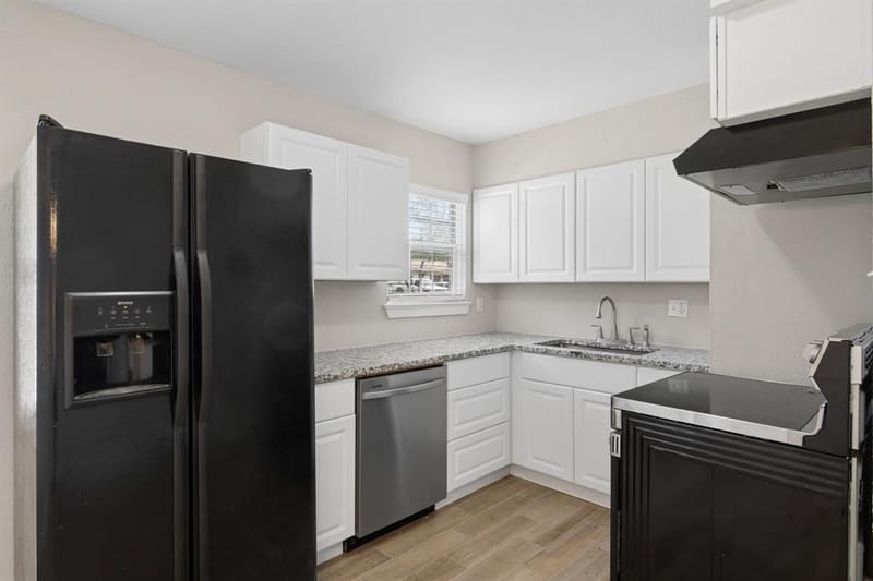 117 Tarrant Drive, Euless TX 76039 - Photo 17