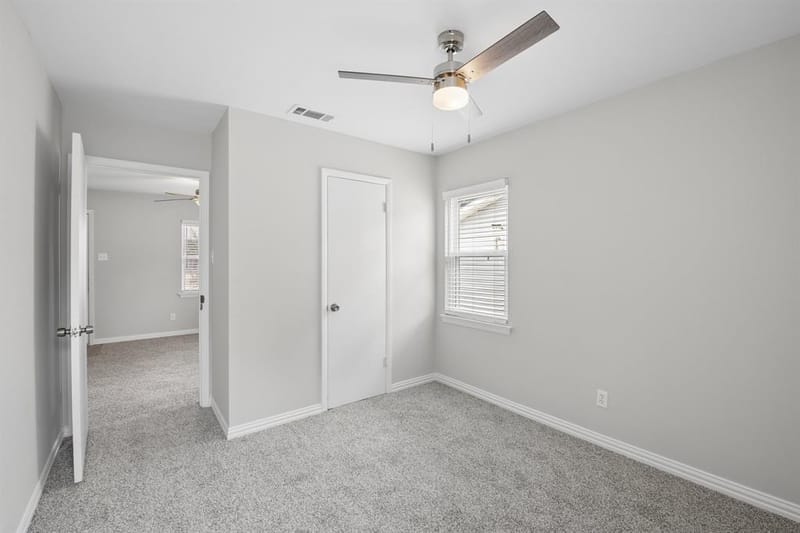 117 Tarrant Drive, Euless TX 76039 - Photo 9