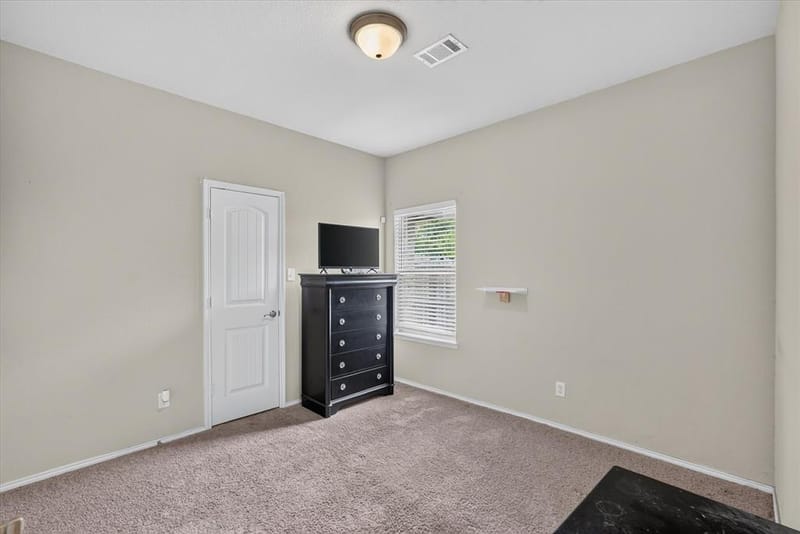 902 Mockingbird Lane, Glenn Heights TX 75154 - Photo 24