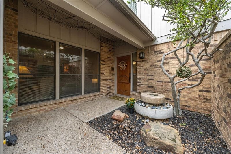 12277 Montego Plaza, Dallas TX 75230