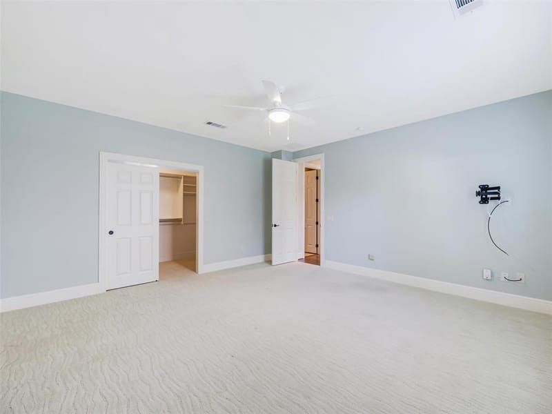 9813 Cypress Street, Denton TX 76207 - Photo 28