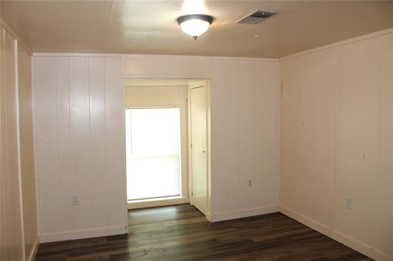1821 Bell Street, Waco TX 76711 - Photo 12