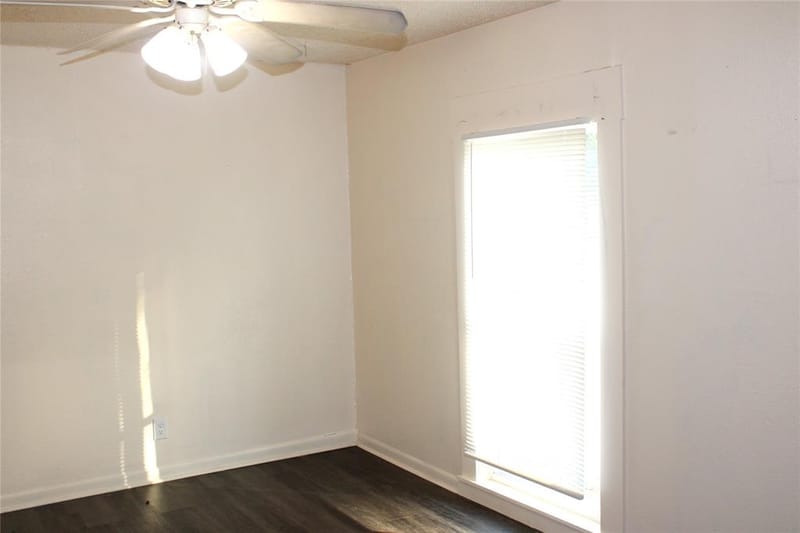 1821 Bell Street, Waco TX 76711 - Photo 8