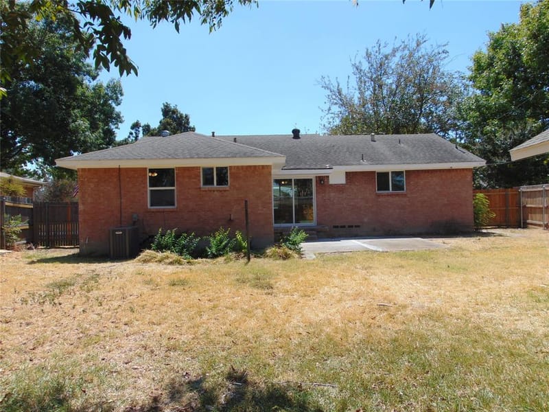 518 Vernet Street, Richardson TX 75080 - Photo 9