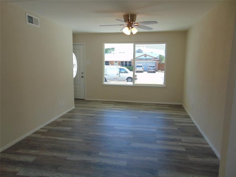 518 Vernet Street, Richardson TX 75080 - Photo 15