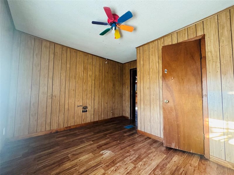 208 S Church Street, Elm Mott TX 76640 - Photo 16
