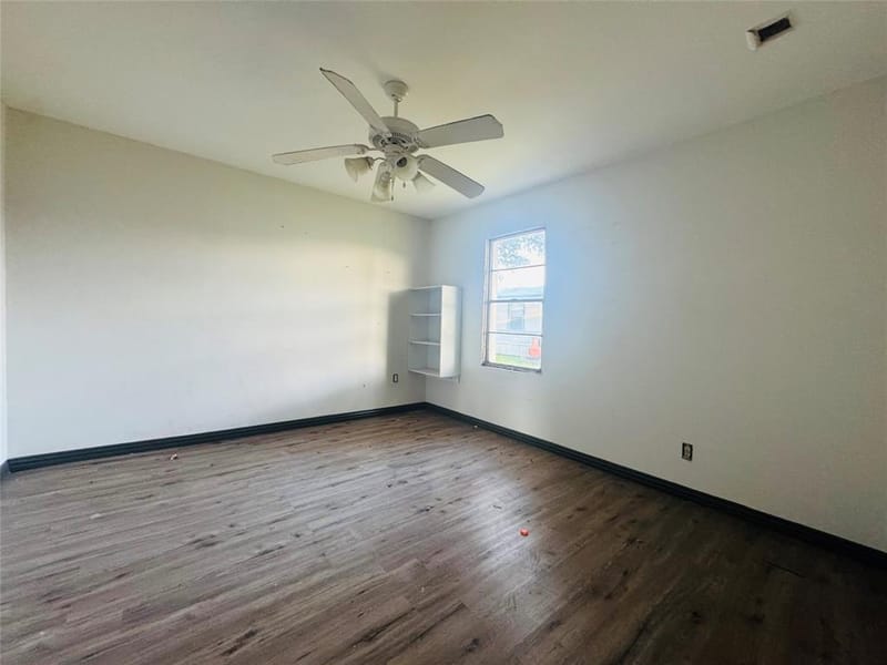 208 S Church Street, Elm Mott TX 76640 - Photo 11
