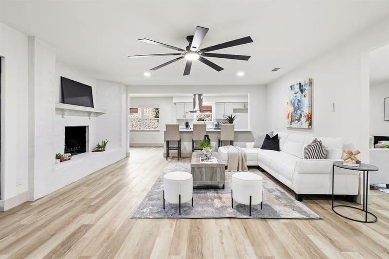 442 Hanover Lane, Irving TX 75062
