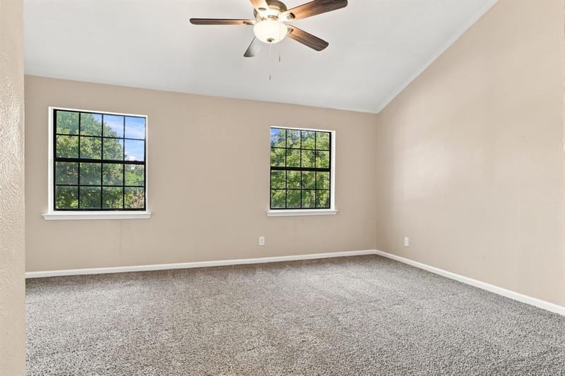 721 Timberoaks Drive, Azle TX 76020 - Photo 12