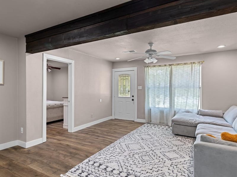 638 Bethpage Avenue, Dallas TX 75217 - Photo 9