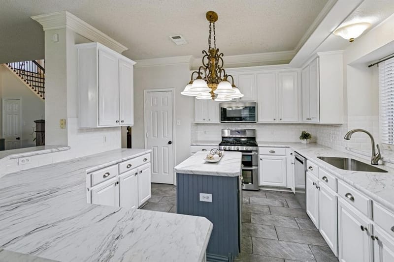 7121 Raintree Way, Denton TX 76210 - Photo 4