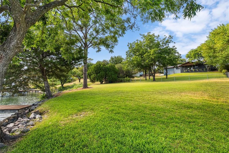 80 Bayside Circle, Gainesville TX 76240 - Photo 35