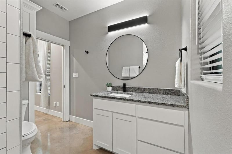 225 E Washington Street, Denison TX 75021 - Photo 24