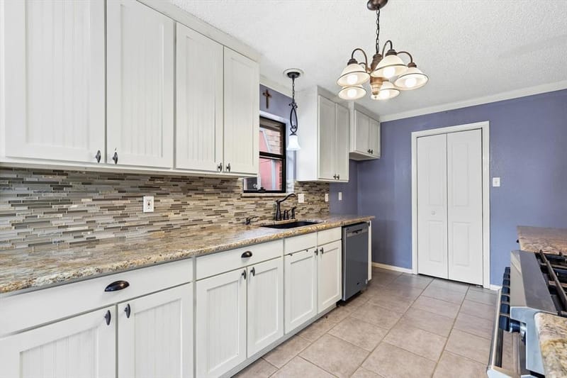2714 Skyview Drive, Corinth TX 76210 - Photo 10