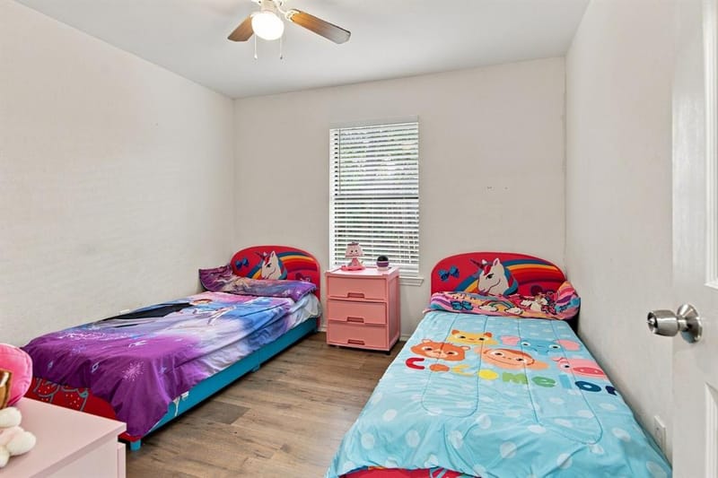 6400 Twin Spruce Court, Arlington TX 76018 - Photo 27