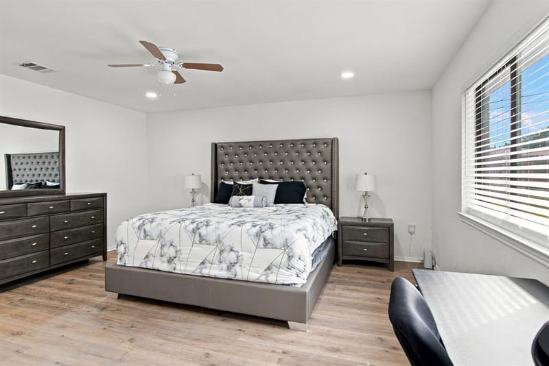 6400 Twin Spruce Court, Arlington TX 76018 - Photo 22